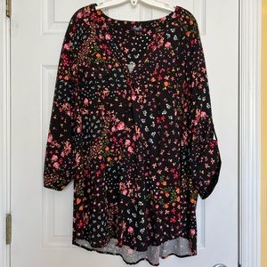Torrid Harper black floral pullover blouse size 3x